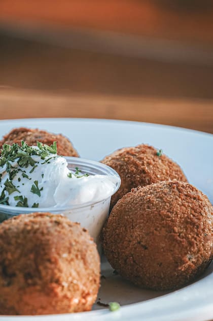Para acompañar las croquetas de papa y queso podés hacer una salsa a tu gusto