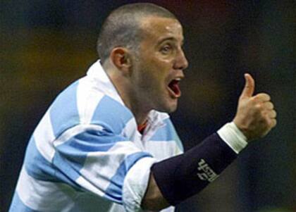 El festejo de Diego Albanese tras su try ante Irlanda en 1999