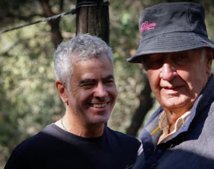 Para Alfonso, su mayor compromiso ahora es honrar la memoria de su padre a través del trabajo