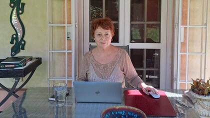 Para Alicia Blanco, el argentino vive en una incertidumbre crónica que se debe, en parte, a los mensajes de sus gobernantes