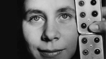 Para clasificar el color de los ojos, se usaba una guía de colores. (El ario ideal, por supuesto, tenía ojos azules)