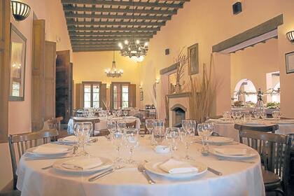 Para degustar deliciosos platos en un ambiente elegante