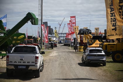 Para esta edición aniversario, la organización introdujo mejoras en la infraestructura del predio. Según informaron, se reorganizaron los ingresos para agilizar la circulación interna, se ampliaron los playones con servicios para expositores y visitantes