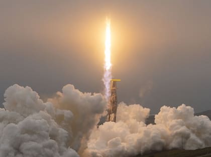 Para estudiar la turbulenta complejidad del trío nubes-aerosoles-radiación para influir en el clima, la Agencia Europea del Espacio y la japonesa Jacsa lanzaron en mayo el satélite EarthCARE