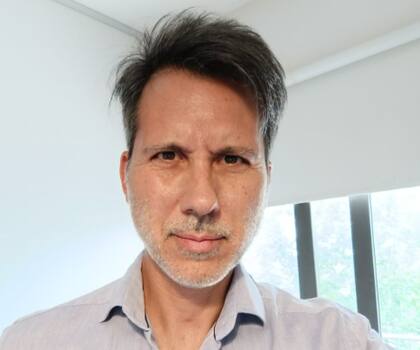 Para Garzón, se debe seguir monitoreando lo que pasa con la brecha cambiaria, la inflación, cómo se transmiten las medidas que han sido anunciadas a todo el sistema económico, qué pasa con la ganadería, con la lechería y aquellas actividades de producción animal intensiva que dependen mucho del mercado interno y que usan granos como insumo