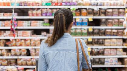 Los grandes supermercados están ganando participación de mercado porque tienen más espaldas para frenar las subas que intentan imponer las empresas proveedoras