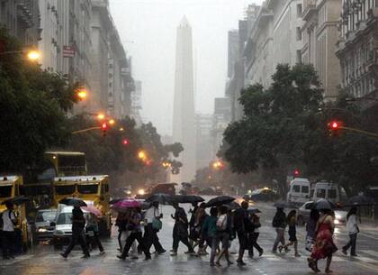 Para hoy se esperan lluvias en la Ciudad y alertan por la crecida del Río de la Plata