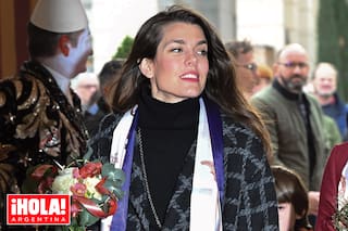 Embarazada de su tercer hijo. Charlotte Casiraghi reapareció en público acompañada de su tía, la princesa Estefanía