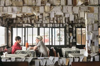 Para los turistas europeos que llegan a la isla de Florianópolis, el Bar do Arante es un ícono a visitar.