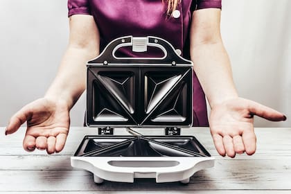 Para minimizar estos riesgos, es fundamental utilizar la tostadora con responsabilidad: mantenerla limpia, no dejarla funcionando sin vigilancia y evitar introducir objetos extraños (Foto ilustrativa: PIXABAY)