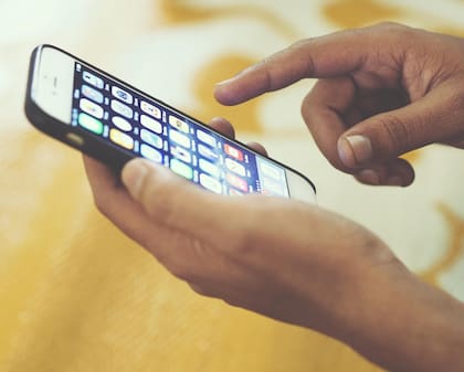 Para muchas personas, la inclusión de IA conlleva un posible riesgo de seguridad digital o, simplemente, una herramienta innecesaria (Foto ilustrativa: PIXABAY)