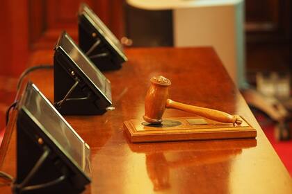 Para obtener la ciudadanía de EE.UU. se hace una ceremonia donde el peticionario debe hacer un juramento