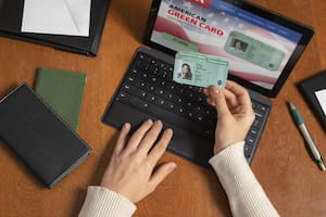 Para obtener la Green Card se debe cumplir con una serie de requisitos y procedimientos