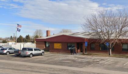 Para obtener una Real ID en Wyoming debe acudir a una oficina de servicios de licencias de conducir