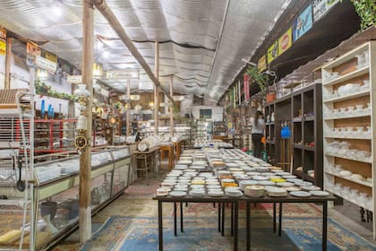 Para perderse entre mil juegos de vajilla vintage.