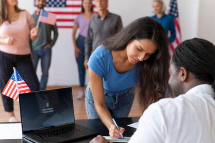 Para poder participar en las elecciones de Nueva Jersey, se debe ser ciudadano de los Estados Unidos y tener al menos 18 años