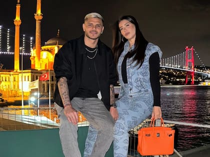 Para poner en jaque a su exmujer en la contienda por la devolución de sus pertenencias, Mauro Icardi habría decidido donar todo a dos fundaciones turcas