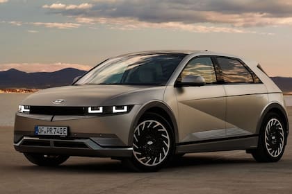 Para presentar la nueva tecnología, Hyundai eligió al Ioniq 5, un modelo con tecnológico con un diseño futurista
