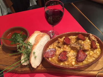 "Para que el locro quede sabroso es importante no agregar cortes con alto contenido de grasa", aseguran desde La Querencia.