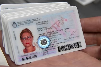 Para realizar DNI y pasaporte, los residentes deben solicitar un tuno a través de la embajada de Argentina (Gobierno de Argentina)
