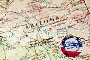 Para registrarse y votar en Arizona hay tiempo hasta el 7 de octubre; existen distintas maneras de hacerlo