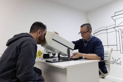 Para renovar la licencia es necesario realizar pruebas médicas sin importar la edad