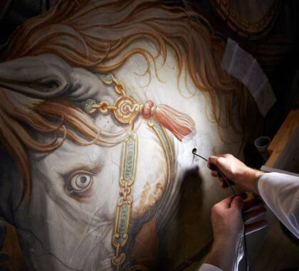 Para tomar las pruebas hubo que realizar orificios en el Vasari