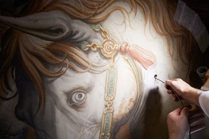 Para tomar las pruebas que resultaron fundamentales en el estudio hubo que realizar orificios en el Vasari, en 2012