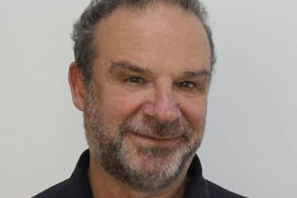 Para Uccelli, la competitividad cambiaria genera nuevos riesgos: “La baja del dólar que benefició el costo de producción también complicó el comercio exterior y hace que las importaciones sean mucho más tentadoras”