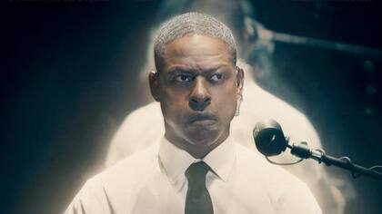 "Paradise nos indica que en nuestra sociedad es importante alentarnos a ser más considerados con quienes nos rodean”, señala Sterling K. Brown