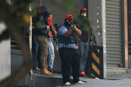 Los paramilitares también formaron parte de la violenta jornada de hoy