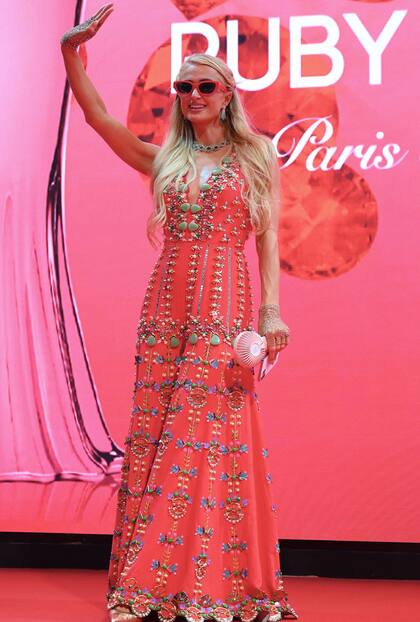 Paris Hilton durante la presentación de su nueva fragancia en Bombay, India
