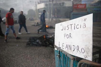 Paro de colectivos y protesta en la General Paz en 2018, por el crimen de Leandro Alcaraz