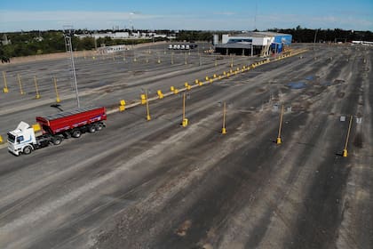 Según la Bolsa de Comercio de Rosario (BCR), hoy solo ingresaron 9 camiones a las terminales