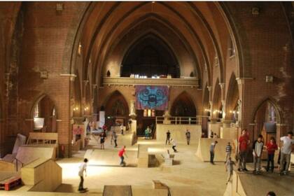 Parque de skate en la iglesia St. Josph, de Arnhem.