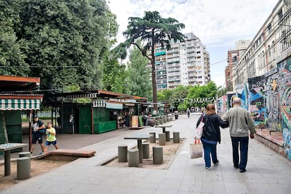 Parque Rivadavia: polémica por la apertura al tránsito de la calle Beauchef