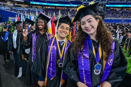 Parte de la graduación de la que formaron parte Haivyl y su hijo
