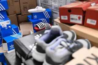 Allanan dos puntos y secuestran mercadería ilegal valuada en $120 millones