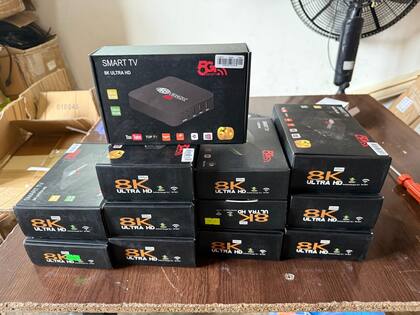 Parte de los equipos secuestrados