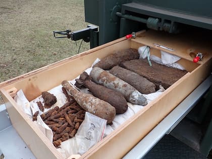 Parte del arsenal neutralizado