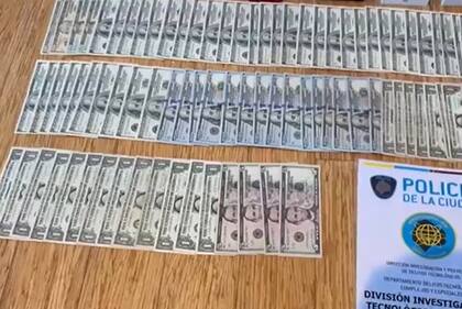 Parte del dinero secuestrado en poder del sindicado jefe de la banda