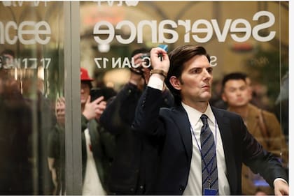 Parte del elenco de la serie actuó en vivo para promocionar la segunda temporada