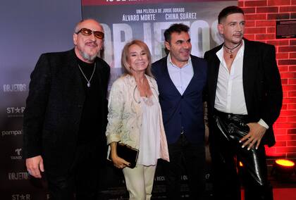 Parte del elenco del film. Los argentinos Daniel Aráoz y Selva Alemán se mostraron muy compinches con sus pares españoles