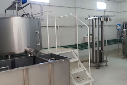 Parte del equipo de la planta láctea en Ceres, Santa Fe