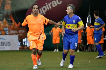 Partido de fútbol entre los equipos de Mauricio Macri y Daniel Scioli, el 5 de enero de 2012 en Mar del Plata