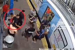 Intentó secuestrar a un menor en el tren Sarmiento y los pasajeros lo redujeron a golpes