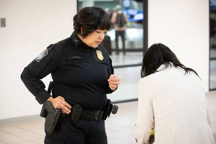 Pasajeros en foros relataron haber quedado fuera de vuelos al ser los últimos en completar el check-in