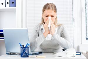 Prevenir la gripe en la oficina: la clave está en la limpieza total