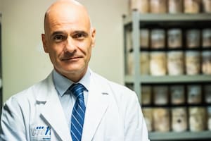 Un reconocido neurólogo español trabaja en cómo detectarla cuando es asintomática