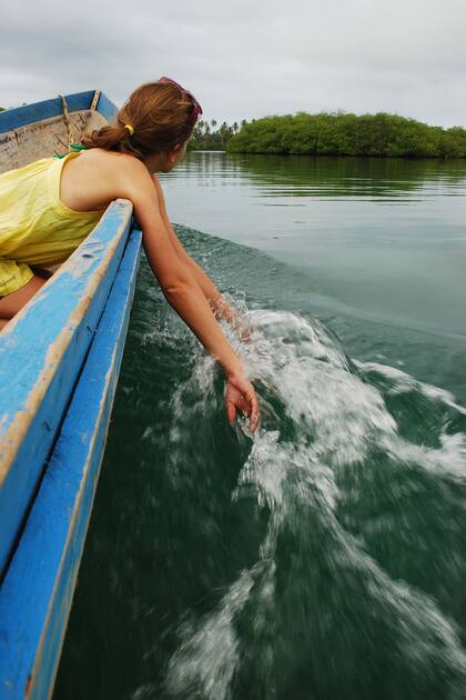 Paseo en bote por los manglares de San Blas.